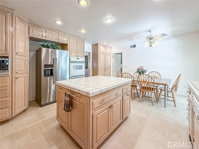 Image 21 of 60 For 17424 Superior