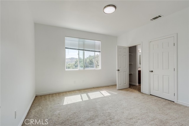 35050 Margo Road, Lake Elsinore CA: https://media.crmls.org/medias/bfb3a474-02c0-401b-b813-a5b5d120454b.jpg