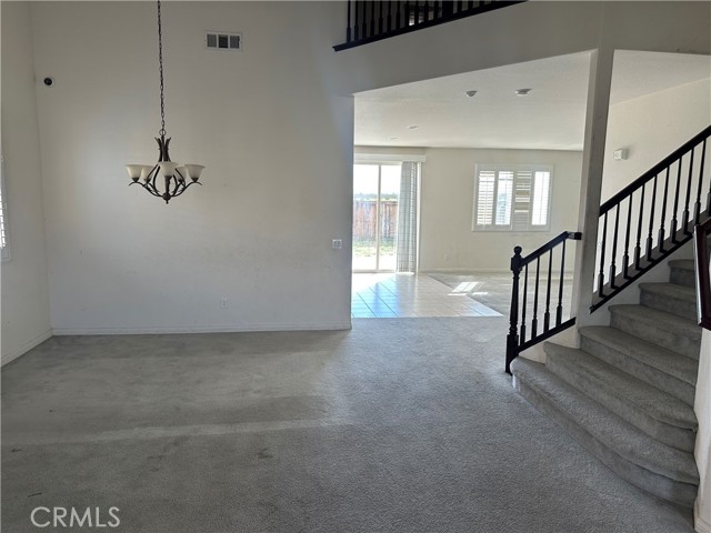 Detail Gallery Image 7 of 23 For 12625 Padrino, Victorville,  CA 92394 - 4 Beds | 2/1 Baths