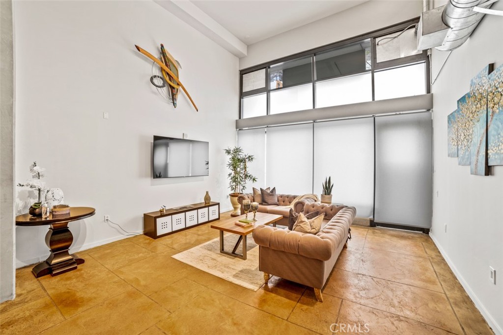 350 11th Ave. - photo 4