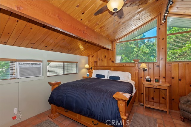 Detail Gallery Image 25 of 43 For 590 Pioneer Rd, Lake Arrowhead,  CA 92352 - 4 Beds | 3 Baths