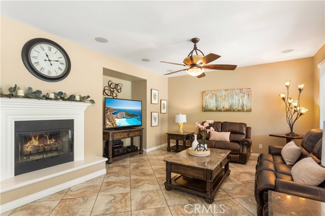 Detail Gallery Image 19 of 57 For 42550 Port Ln, Murrieta,  CA 92562 - 6 Beds | 4/1 Baths