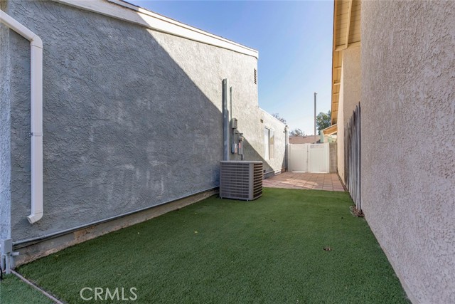 2141 Hietter Avenue photo 30