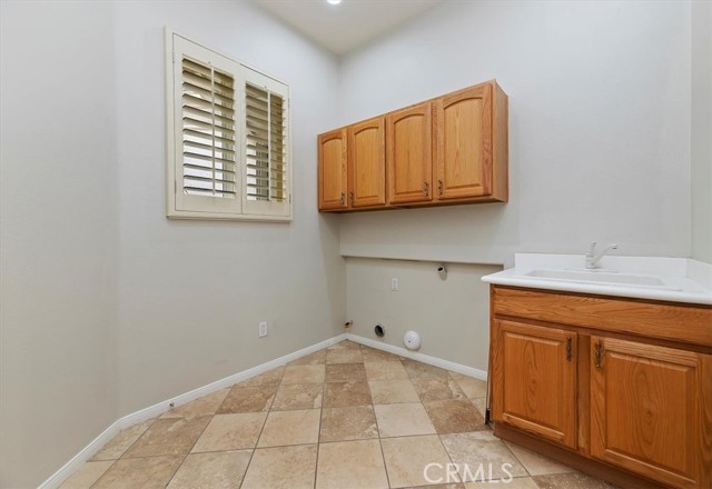 Detail Gallery Image 19 of 46 For 1592 Castle Pines Ln, Beaumont,  CA 92223 - 2 Beds | 2/1 Baths