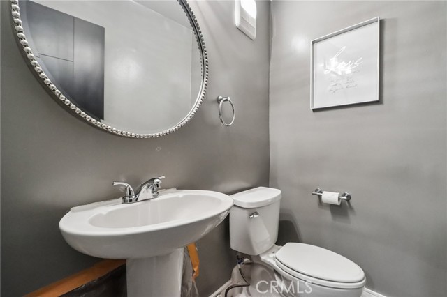 531 Esplanade, Redondo Beach, California 90277, 2 Bedrooms Bedrooms, 0 ,1 BathroomBathrooms,Residential,For Sale,Esplanade,0,PW26154247