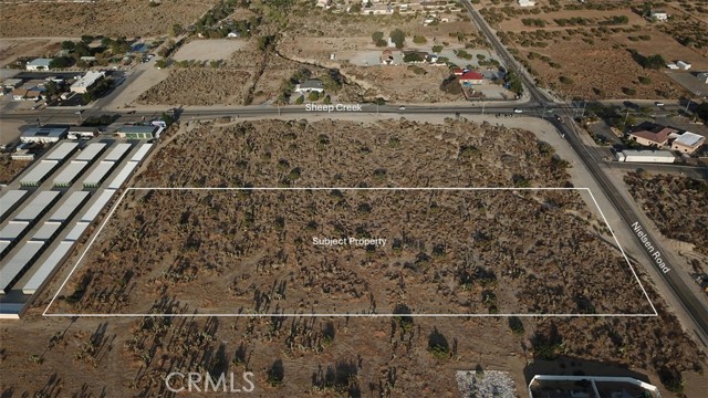 4044 Nielson Road, Phelan CA: https://media.crmls.org/medias/bfba869f-3984-412a-a199-b7e898fe479d.jpg