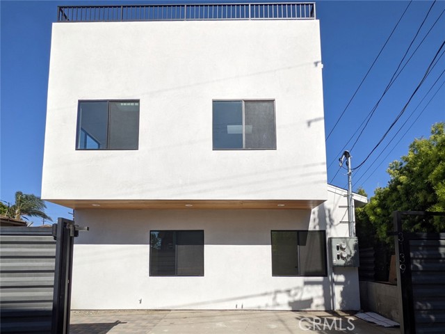 3139 Carter Avenue, Marina del Rey CA: https://media.crmls.org/medias/bfbabe67-d1bd-4eec-98a9-d1852e437b35.jpg