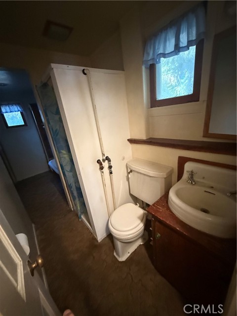 Detail Gallery Image 13 of 23 For 25560 Hi Pl, Twin Peaks,  CA 92391 - 2 Beds | 1 Baths