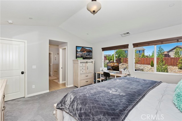 Detail Gallery Image 19 of 27 For 223 Crimson Cir, Big Bear City,  CA 92314 - 3 Beds | 2/1 Baths