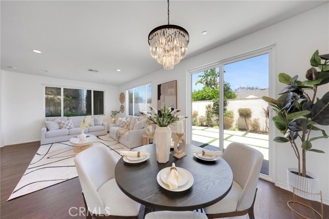 13450 Prosperity Place, Garden Grove CA: https://media.crmls.org/medias/bfbbff08-4956-4cae-9832-9ed6ac36525b.jpg