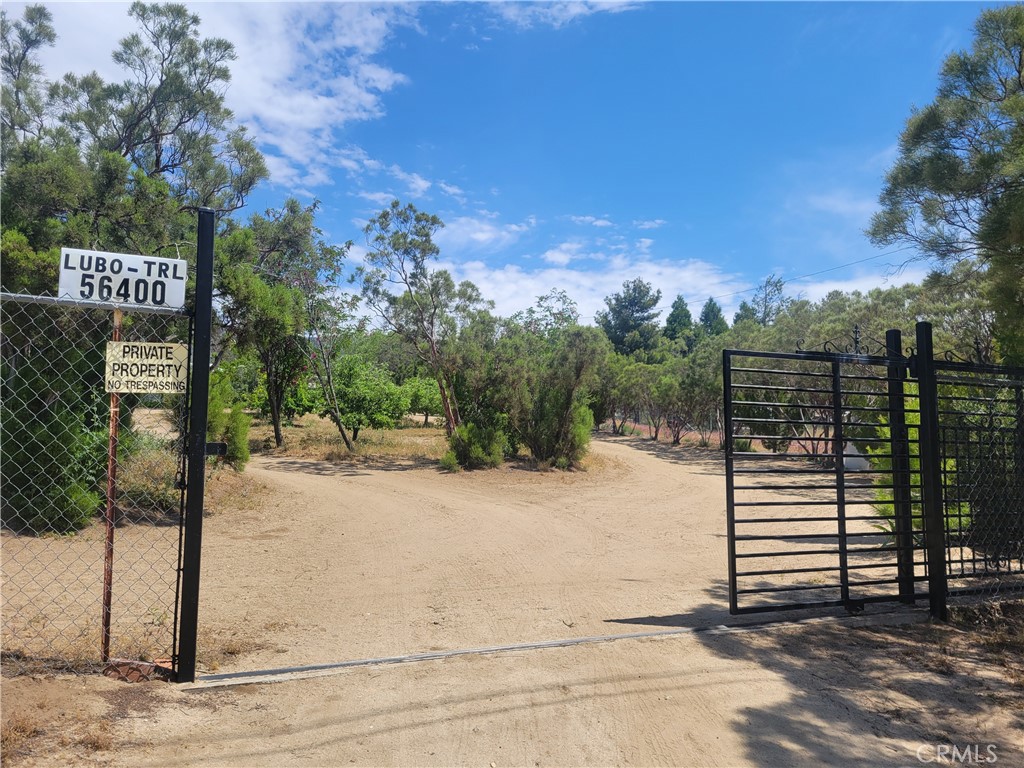 56400 Lubo Trail