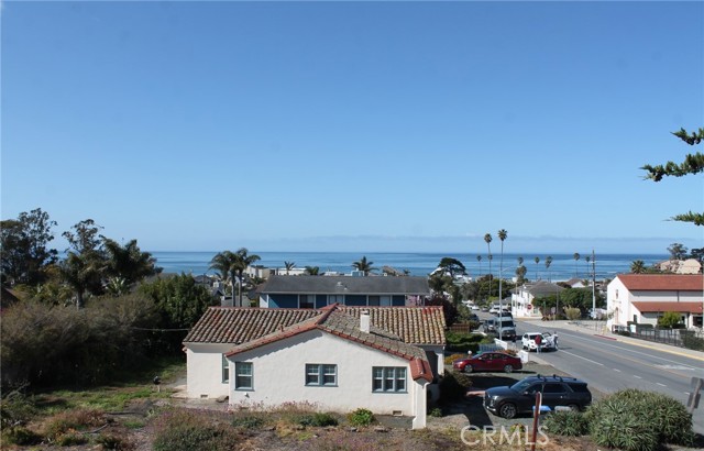 Detail Gallery Image 13 of 33 For 198 Cypress Ave #4,  Cayucos,  CA 93430 - 2 Beds | 2 Baths