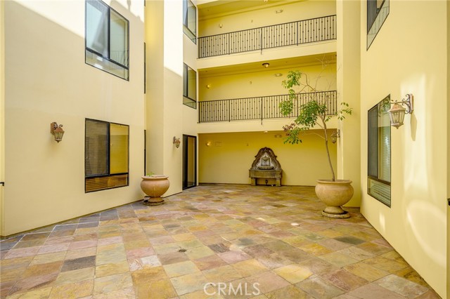 Detail Gallery Image 26 of 32 For 6938 Laurel Canyon #101,  North Hollywood,  CA 91605 - 2 Beds | 2 Baths