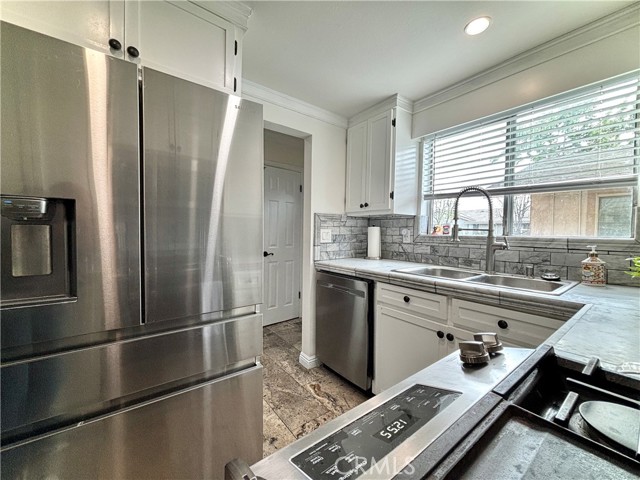 Detail Gallery Image 11 of 30 For 135 Doverfield Dr #58,  Placentia,  CA 92870 - 2 Beds | 1/1 Baths