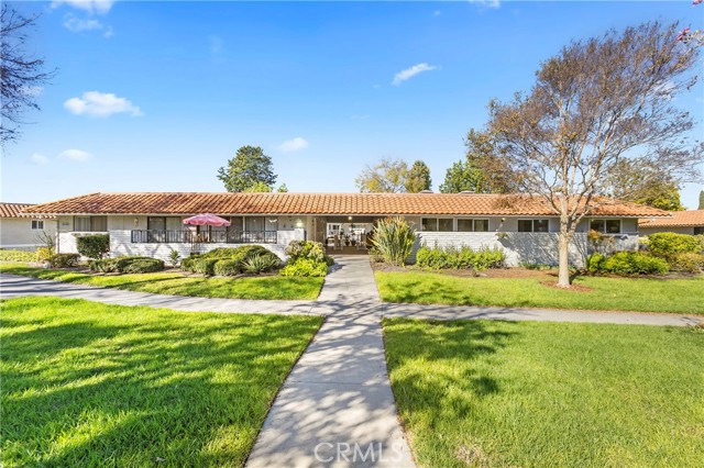 Detail Gallery Image 26 of 32 For 2046 via Mariposa E Unit P, Laguna Woods,  CA 92637 - 2 Beds | 2 Baths