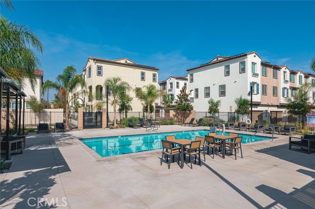 Detail Gallery Image 33 of 41 For 123 Colorado, Pomona,  CA 91766 - 4 Beds | 3 Baths