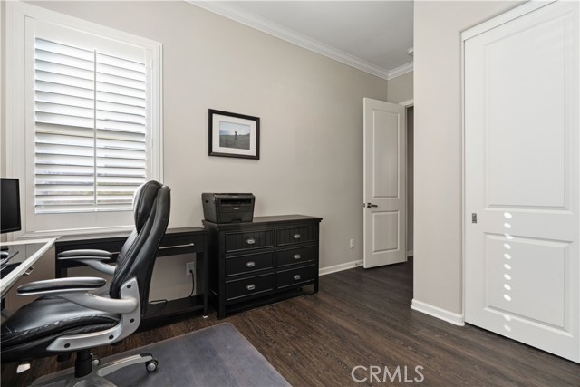 Detail Gallery Image 23 of 66 For 18619 Cedar Crest Dr, Canyon Country,  CA 91387 - 3 Beds | 2/1 Baths