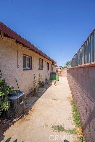 3392 Camden, Rosamond CA: https://media.crmls.org/medias/bfc14d25-c835-48b5-9cb1-d3d867ac4632.jpg