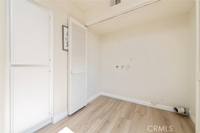 2038 S Bon View Avenue, Ontario CA: https://media.crmls.org/medias/bfc19685-76bc-4d1e-9d0c-8ac6b040550d.jpg