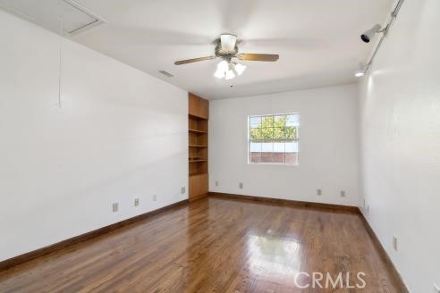 Detail Gallery Image 14 of 41 For 4807 Bentree Ave, Long Beach,  CA 90807 - 3 Beds | 2 Baths