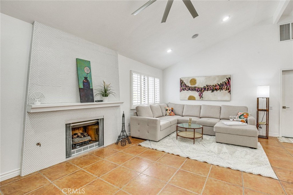 MLS #PW25107475 image #8