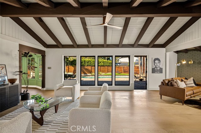 Image 4 of 53 For 1430 La Perla Avenue