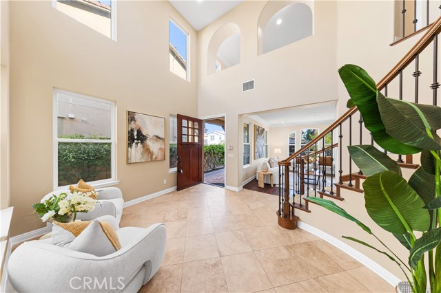 27684 Manor Hill Road, Laguna Niguel CA: https://media.crmls.org/medias/bfc2e338-eefb-4e25-9d9e-2063691dc19f.jpg