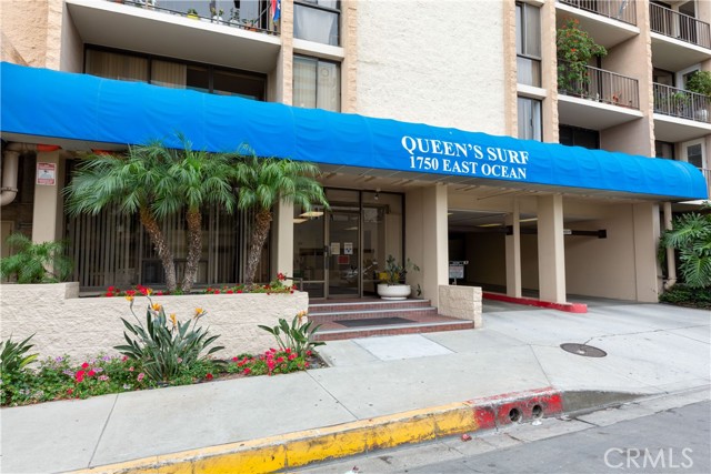 1750 E Ocean Boulevard, Long Beach CA: https://media.crmls.org/medias/bfc44509-8992-4196-b0e0-9e6042c09888.jpg
