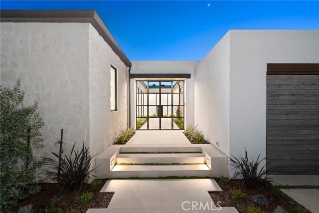 Detail Gallery Image 28 of 34 For 4607 Dorchester Rd, Corona Del Mar,  CA 92625 - 4 Beds | 4/1 Baths