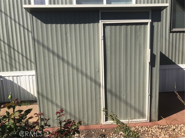 1047 14th Street, Oroville CA: https://media.crmls.org/medias/bfc88ba0-b1b5-45cd-b248-342aa5613102.jpg