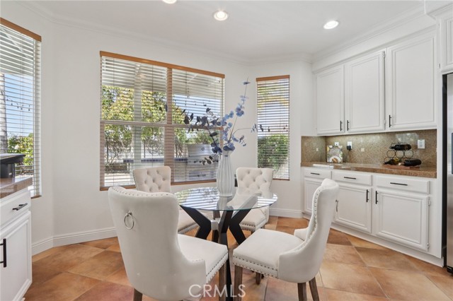 Detail Gallery Image 22 of 75 For 1041 Stanislaus Dr., Corona,  CA 92881 - 7 Beds | 4 Baths