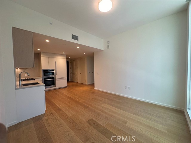 Detail Gallery Image 8 of 26 For 877 Francisco St #1905,  Los Angeles,  CA 90017 - 1 Beds | 1 Baths