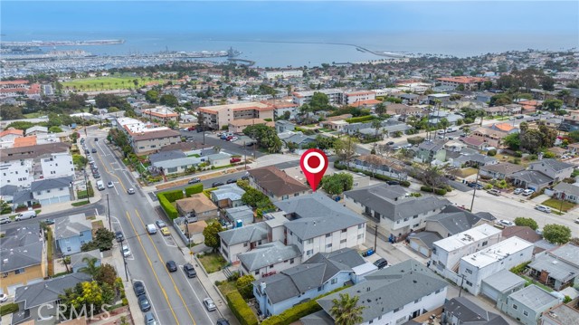 823 W 25th Street, San Pedro CA: https://media.crmls.org/medias/bfcaf4f3-c10b-4b92-bc0e-ee7f2c914667.jpg