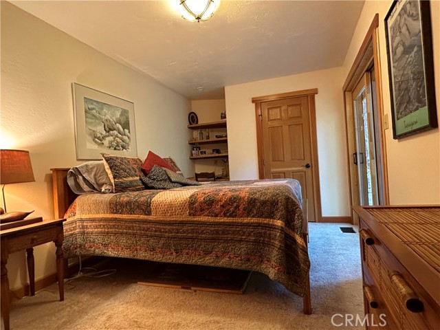 Detail Gallery Image 31 of 54 For 2101 Davis Place Rd, Mount Shasta,  CA 96067 - 4 Beds | 2/1 Baths