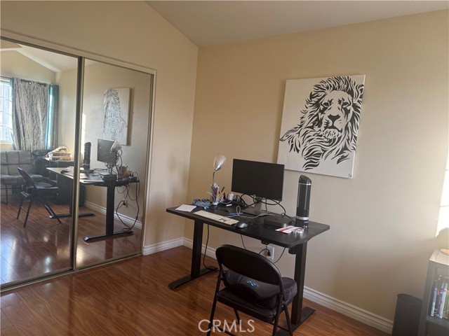 Detail Gallery Image 20 of 32 For 7435 Bellingham, North Hollywood,  CA 91605 - 3 Beds | 7 Baths