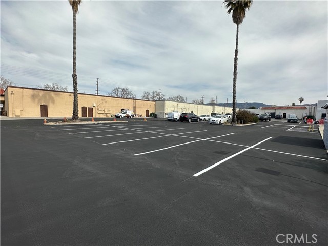 4386 Cochran Street, Simi Valley, California 93063, ,Commercial Lease,For Rent,4386 Cochran Street,CRPW24034705