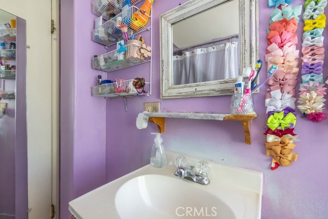 Detail Gallery Image 15 of 45 For 439 Jeffries Rd, Big Bear Lake,  CA 92315 - – Beds | – Baths