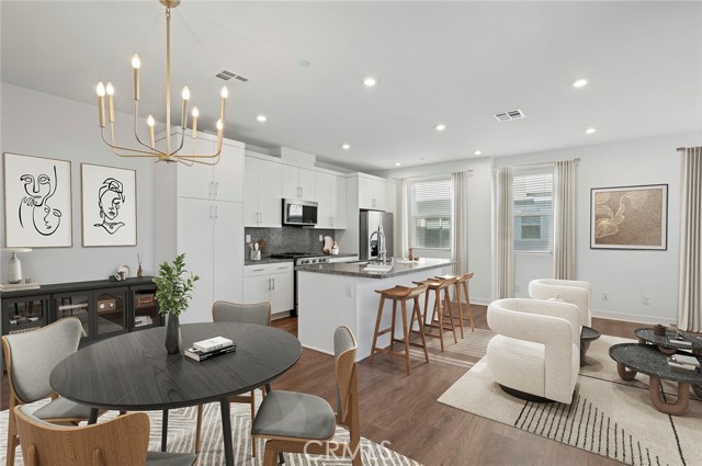 Detail Gallery Image 7 of 27 For 1503 W Cara Dr, Anaheim,  CA 92805 - 3 Beds | 2/1 Baths