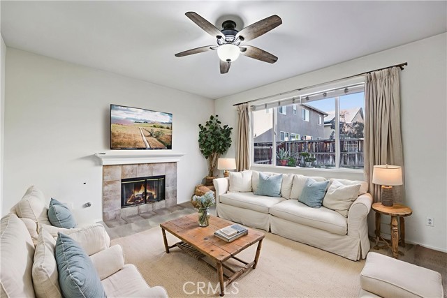 Detail Gallery Image 4 of 17 For 31456 Magnolia, Murrieta,  CA 92563 - 3 Beds | 2/1 Baths