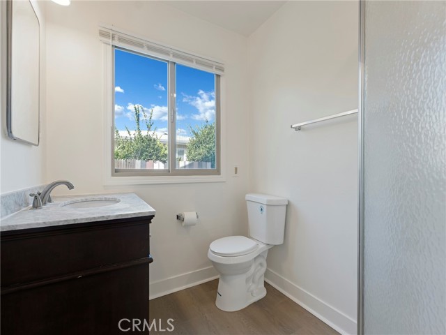 Detail Gallery Image 17 of 34 For 22222 Vanowen, Woodland Hills,  CA 91303 - 5 Beds | 2 Baths