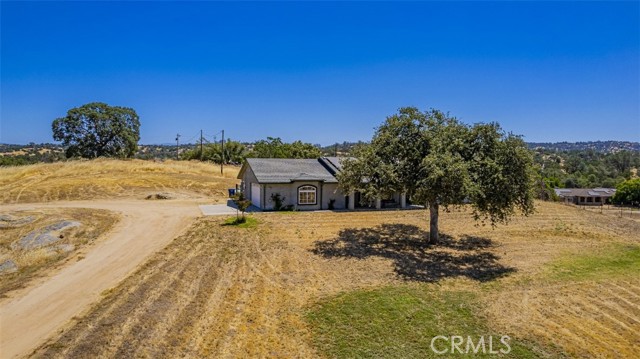 35095 Rough Rider Way, Raymond CA: https://media.crmls.org/medias/bfcde3d8-176e-4e3d-9983-b7fcae12c26e.jpg