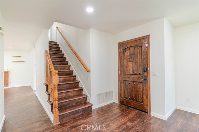 Detail Gallery Image 17 of 34 For 31256 Quail Valley Rd, Castaic,  CA 91384 - 3 Beds | 3 Baths