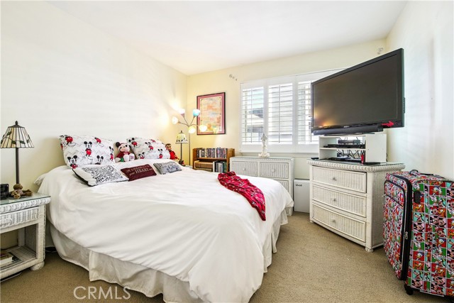 Detail Gallery Image 20 of 29 For 2313 Nelson a,  Redondo Beach,  CA 90278 - 4 Beds | 3/1 Baths