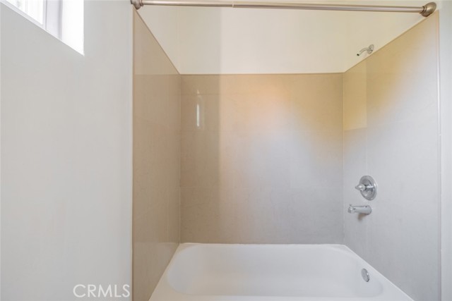 Detail Gallery Image 14 of 20 For 1601 College View Dr #9,  Monterey Park,  CA 91754 - 1 Beds | 1 Baths