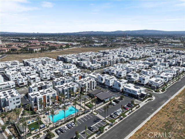 16235 Dawn Way, Tustin CA: https://media.crmls.org/medias/bfd0004d-f40a-4604-9e0f-0e555e578b8d.jpg