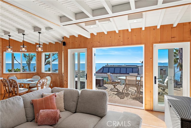 Detail Gallery Image 5 of 25 For 137 Cleo St, Laguna Beach,  CA 92651 - 4 Beds | 2/1 Baths