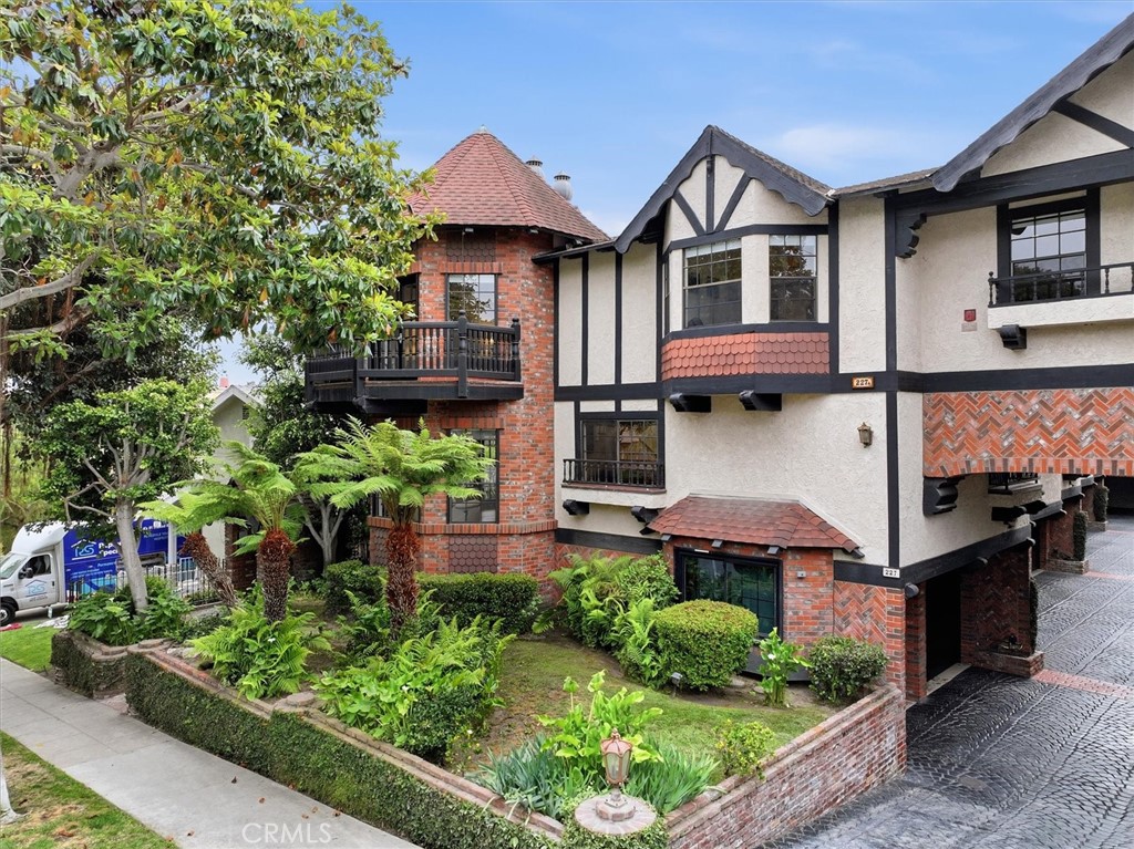227 S Irena Avenue #1