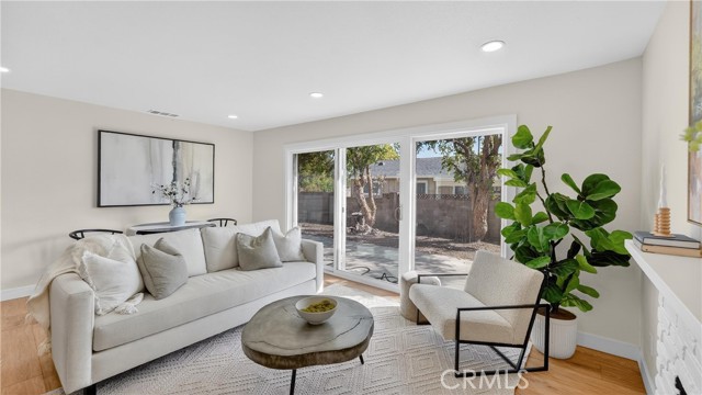 Detail Gallery Image 11 of 37 For 4200 W West, Fullerton,  CA 92833 - 3 Beds | 2 Baths