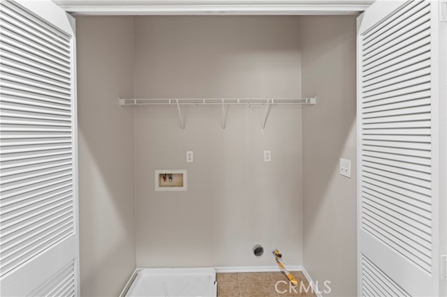 Detail Gallery Image 12 of 30 For 425 S Meadowbrook Dr #140,  San Diego,  CA 92114 - 3 Beds | 2/1 Baths