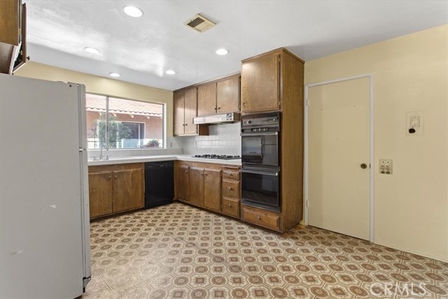 Detail Gallery Image 25 of 43 For 6736 Vickiview, West Hills,  CA 91307 - 4 Beds | 2 Baths